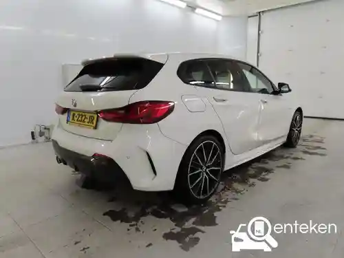 BMW 118i 2021