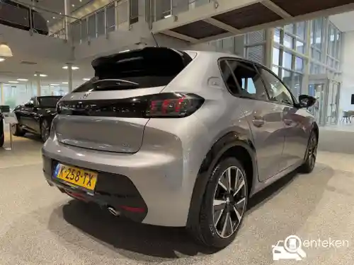 Peugeot 208 1.2 PureTech 100 2021