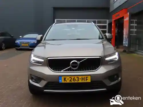 Volvo XC40 T3 2021
