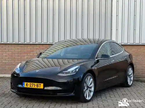 Tesla Model 3 Standard Range Plus 2020