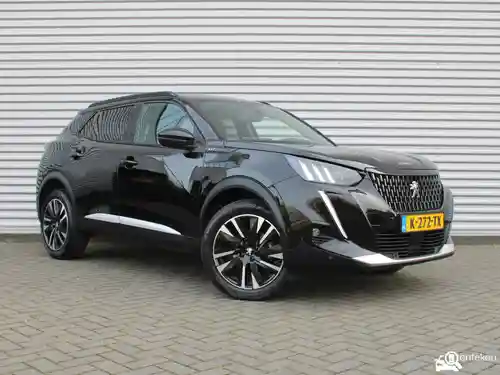 Peugeot 2008 1.2 PureTech 130 2021