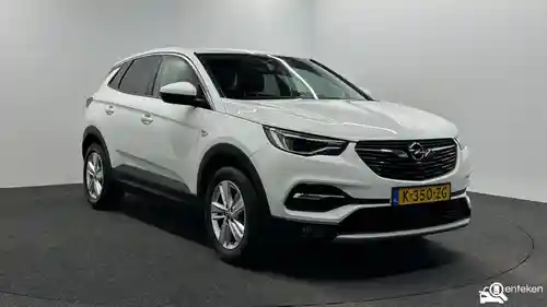 Opel Grandland X 1.2 DI Turbo 2021