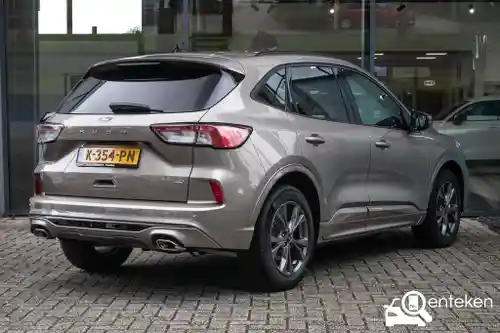 Ford Kuga 2.5 Plugin-Hybrid 2021
