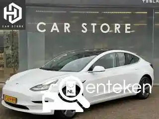 Tesla Model 3 Standard Range Plus 2020