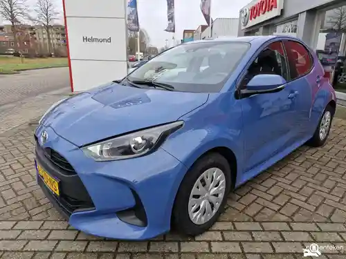 Toyota Yaris 1.0 2021