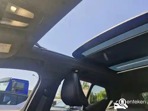 Volvo XC40 Recharge Pure Electric P8 2020