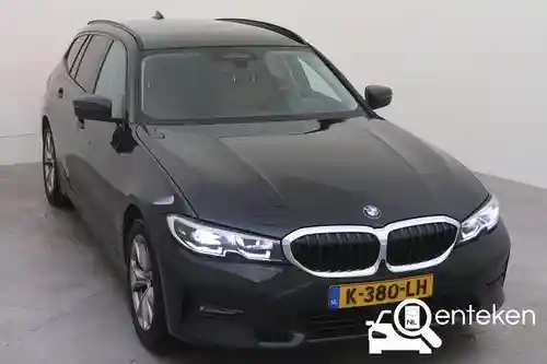 BMW 318i Touring 2021