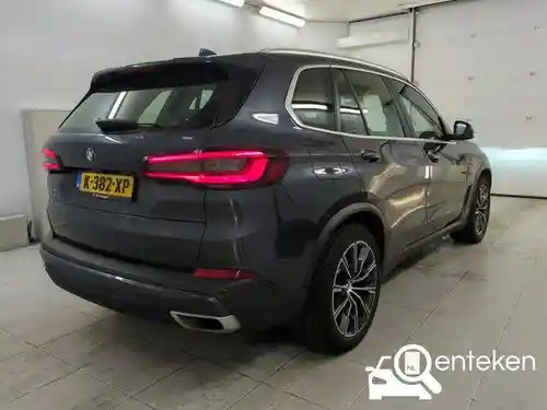 BMW X5 xDrive45e 2021