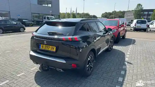 Peugeot 2008 1.2 PureTech 130 2021