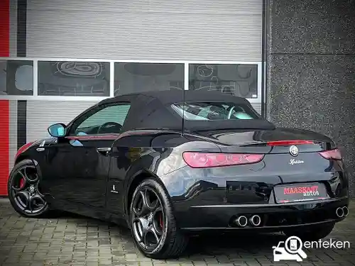 Alfa Romeo Spider 2.4 JTDM 20V 2010