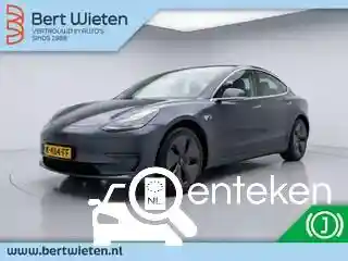 Tesla Model 3 Standard Range Plus 2020