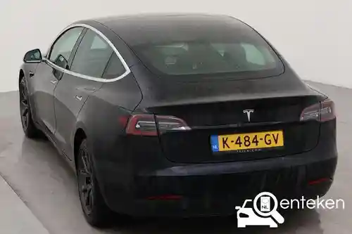 Tesla Model 3 Standard Range Plus 2020