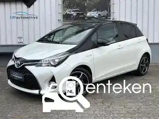 Toyota Yaris 1.5 Hybrid 2016