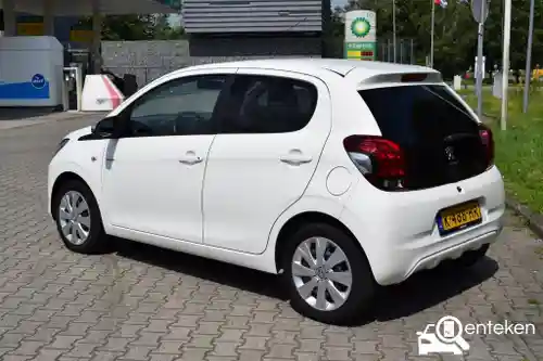 Peugeot 108 Top! 1.0 VTi 72 2021