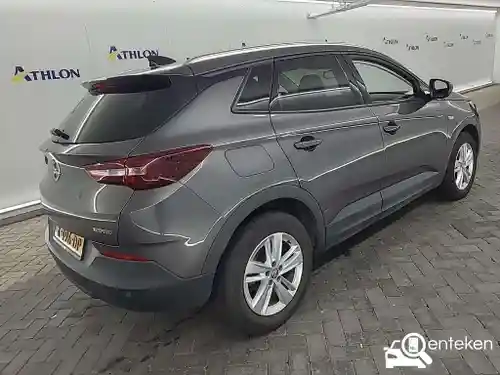 Opel Grandland X 1.2 DI Turbo 2020
