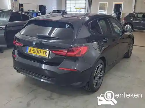BMW 118i 2021