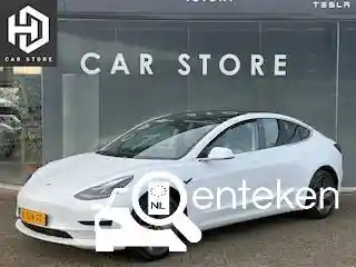 Tesla Model 3 Standard Range Plus 2020