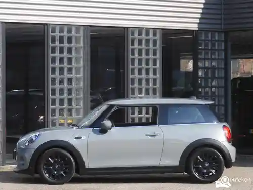 MINI  One 2019
