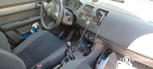 Suzuki Swift 1300 2008