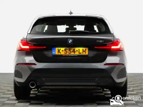 BMW 118i 2021