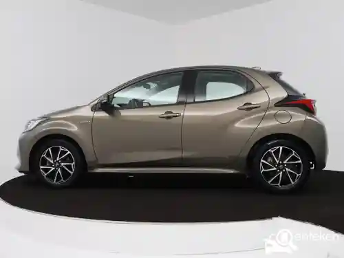 Toyota Yaris 1.5 Hybrid 116 2021