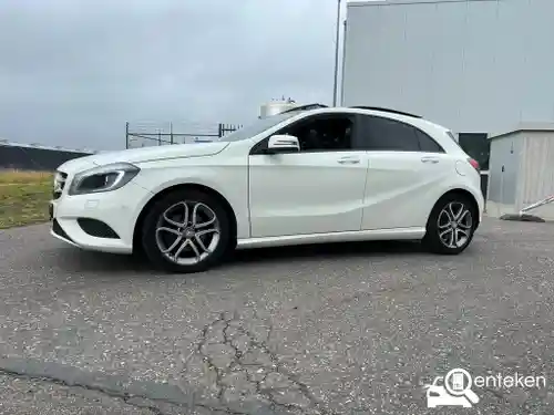 Mercedes-Benz A 200 2013