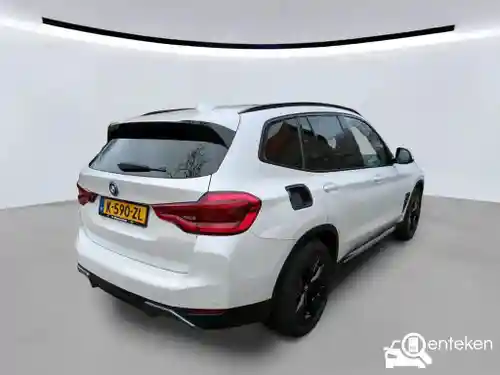 BMW iX3 2021