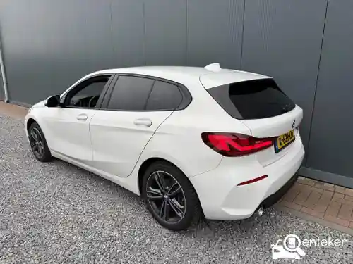 BMW 118i 2021