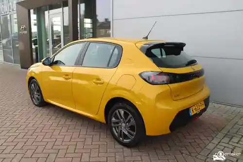 Peugeot 208 1.2 PureTech 100 2021