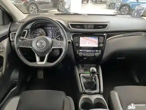 Nissan Qashqai 1.3 DIG-T 2021