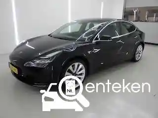 Tesla Model 3 Standard Range Plus 2020