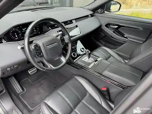 Land Rover Range Rover Evoque P300e 2021