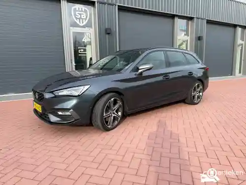 SEAT Leon Sportstourer 1.5 eTSI 2021