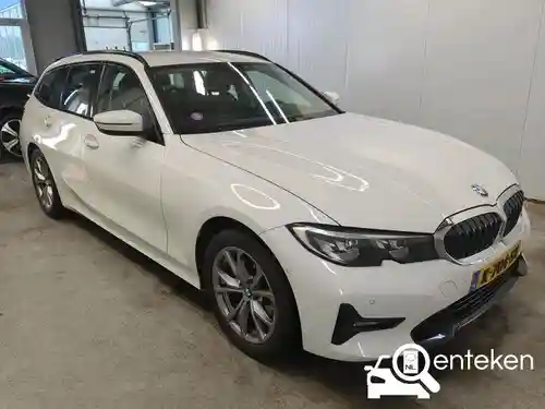 BMW 318i Touring 2021