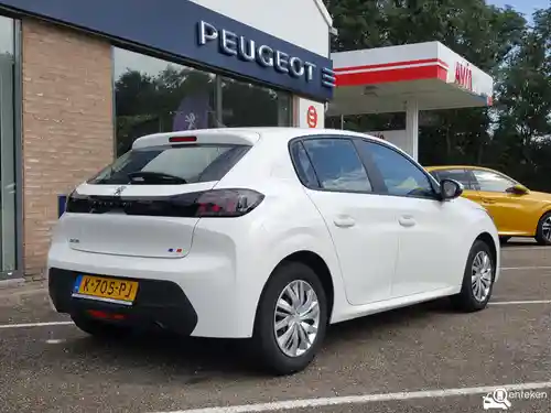 Peugeot 208 1.2 PureTech 75 2021