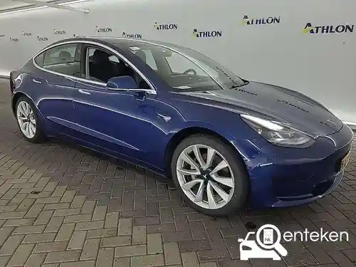 Tesla Model 3 Standard Range Plus 2020