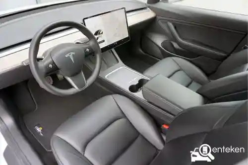 Tesla Model 3 Performance 2020
