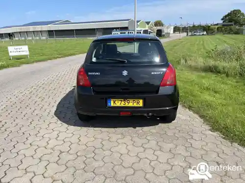 Suzuki Swift 1300 2008