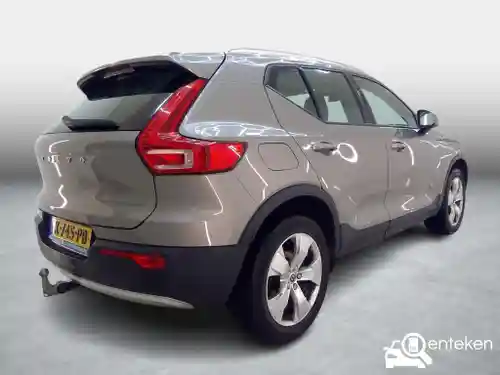 Volvo XC40 T3 2021