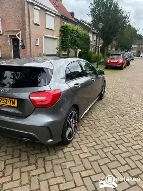 Mercedes-Benz A 200 2015