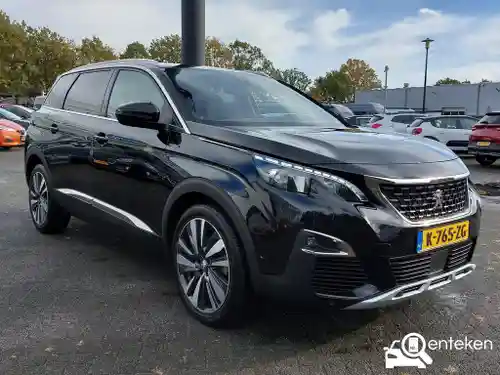 Peugeot 5008 1.2 PureTech 130 2021