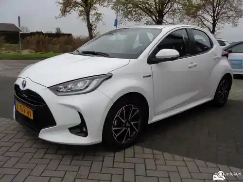 Toyota Yaris 1.5 Hybrid 116 2021