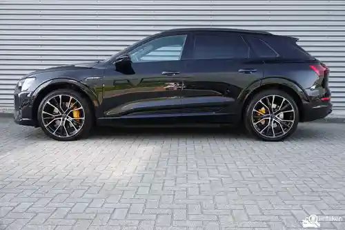 Audi e-tron 55 2020