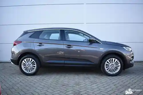 Opel Grandland X 1.2 DI Turbo 2020