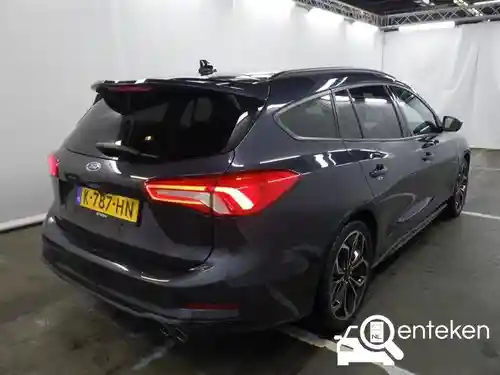 Ford Focus Turnier 1.0 EcoBoost Hybrid 2021