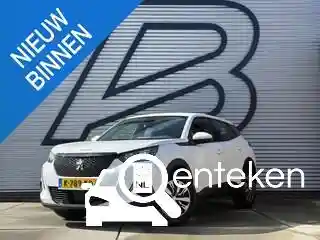 Peugeot 2008 1.2 PureTech 100 2021