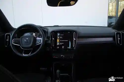 Volvo XC40 T3 2021