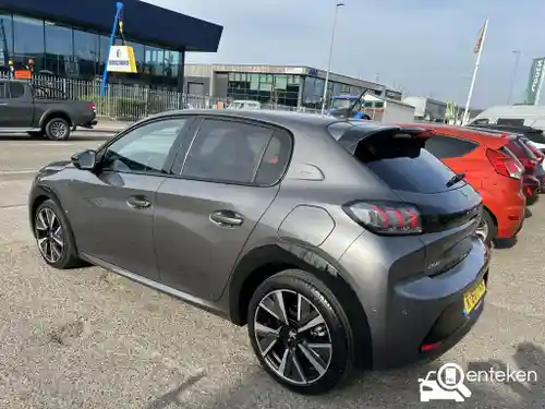 Peugeot 208 1.2 PureTech 100 2021