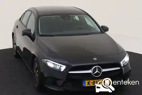 Mercedes-Benz A 200  2021