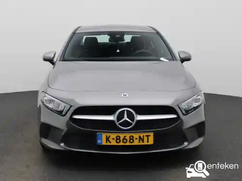 Mercedes-Benz A 180  2021
